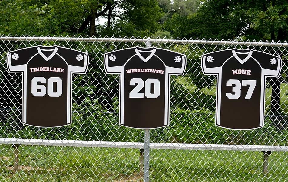 retired jersey numbers in football